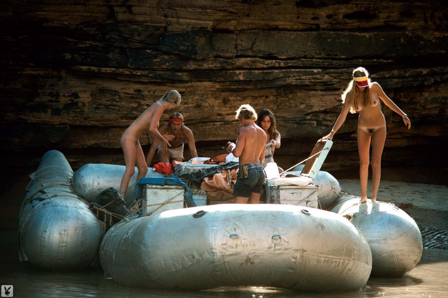 20P Play mates take to the river