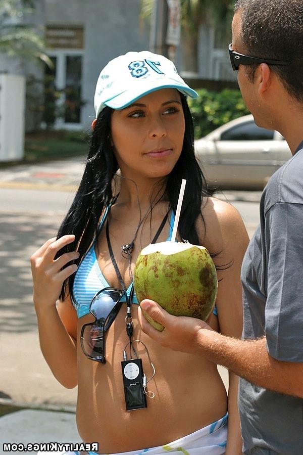 12P 12 pics and 1 movie of Firnanda from Mike In Brazil