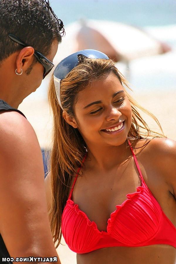 11P 12 pics and 1 movie of Karrol from Mike In Brazil