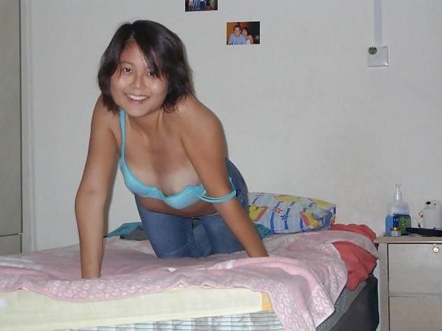 25P HORNY WILD ASIAN GIRLS 11