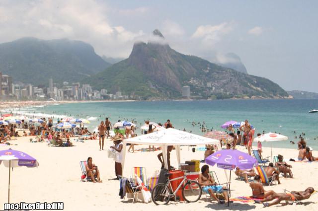 12P 12 pics and 1 movie of Paloma from Mike In Brazil