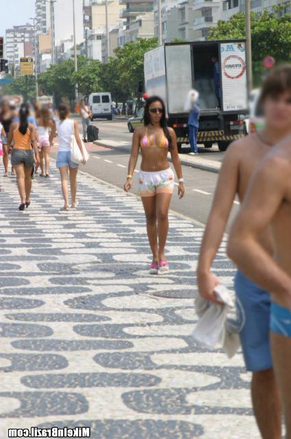 12P 12 pics and 1 movie of Nivea from Mike In Brazil