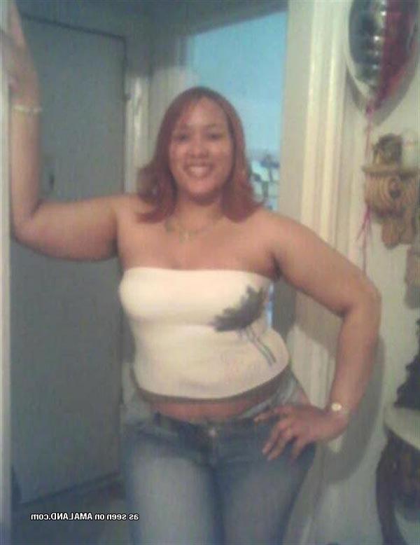 16P Black BBW babes with big tits posing slutty
