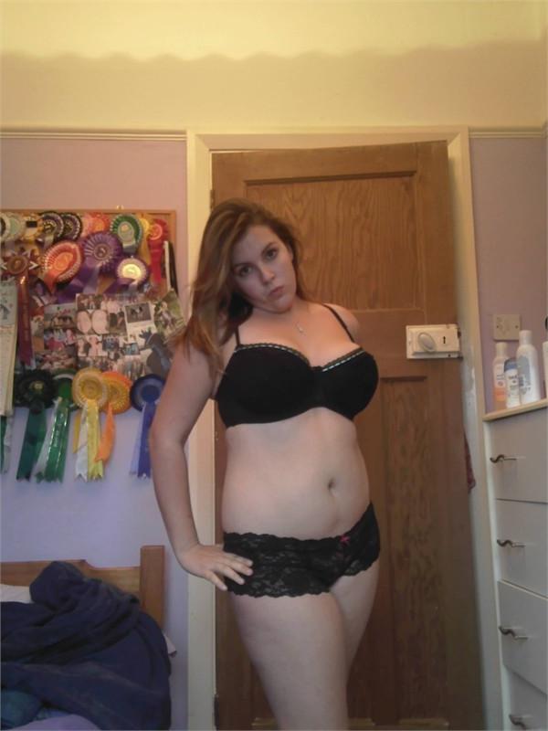 16P Bbw teen gfs posing for pics