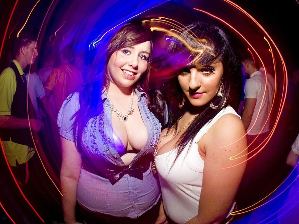 15P Bbw teen gfs posing for pics