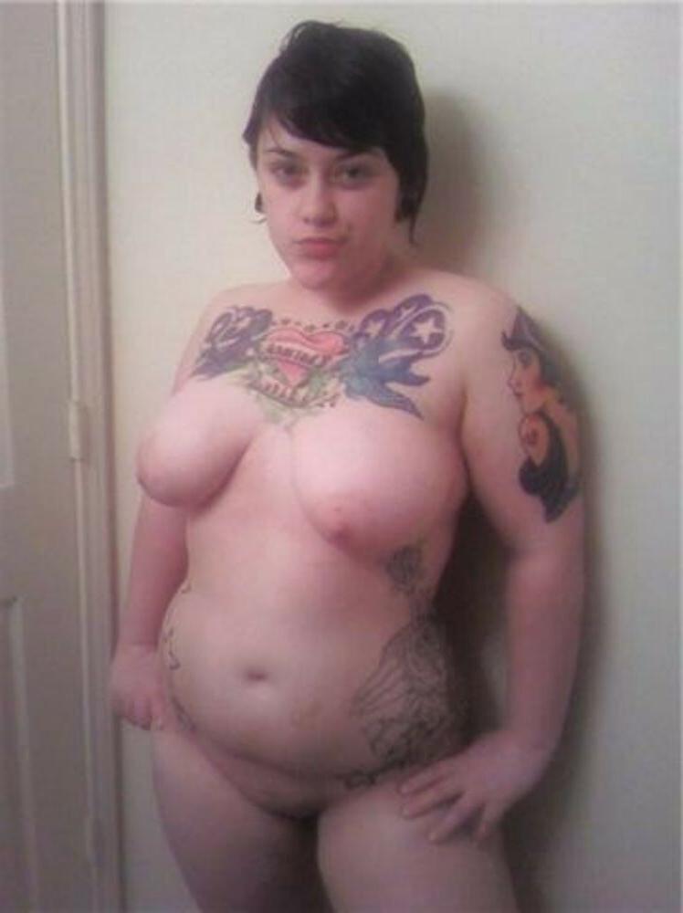 18P Bbw gfs posing for pictures and fucking 16