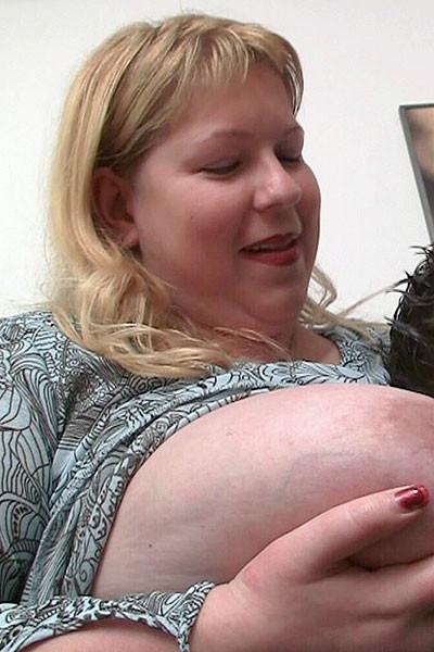 12P She gets naked on his couch and he puts his big cock into her tight and wet BBW 