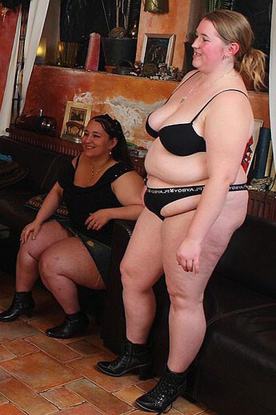 12P BBW babes get together with the guys at a pub and they have an orgy with great o