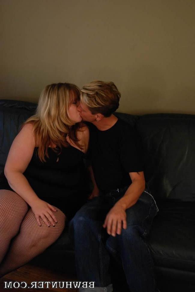 16P BBW In Black Sucks and Fucks A Horny guy