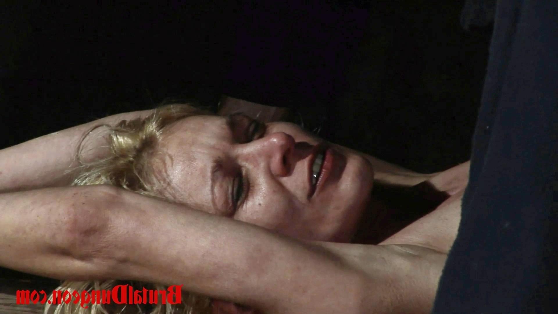 15P Blonde Sorceress Romina was caught conjuring spirits with her co