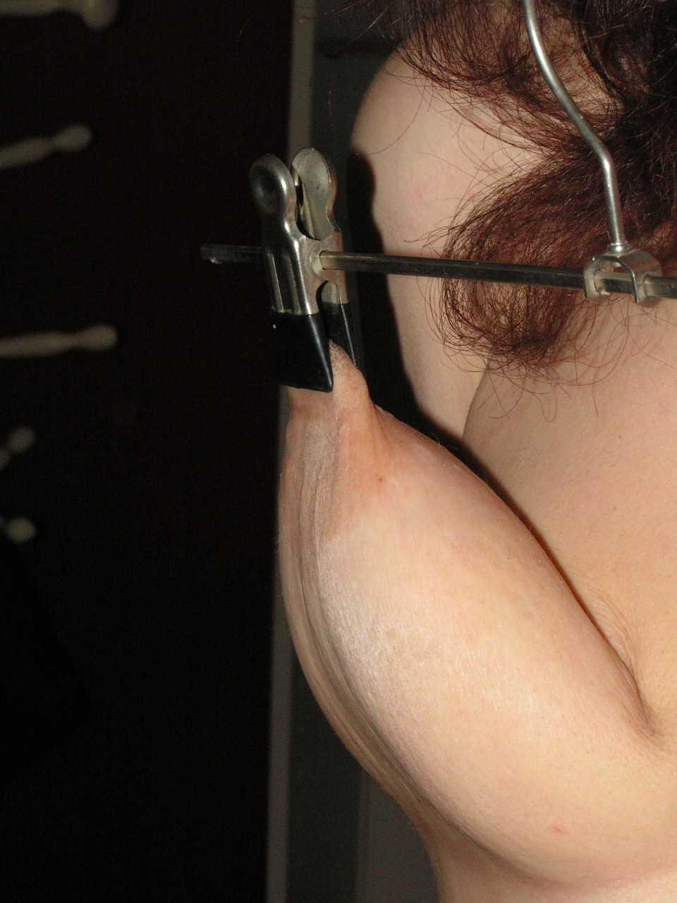 12P Amateur masochist in tit torture and nipple clamped