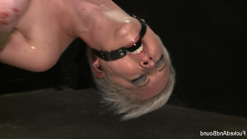 15P Derrick Pierce gives Cherry Torn a rough deep dicking