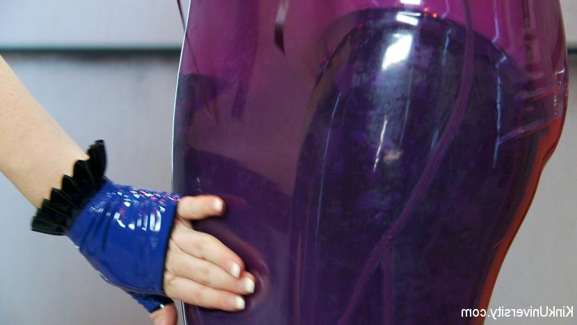 15P Latex Fetish: Wearing, Care and Feeding!