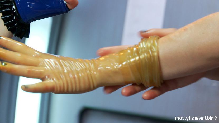 15P Latex Fetish: Wearing, Care and Feeding!