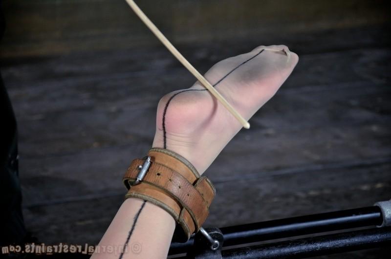 16P Nyssa Nevers is going to spend a good portion of her day impaled on a cock. Ther