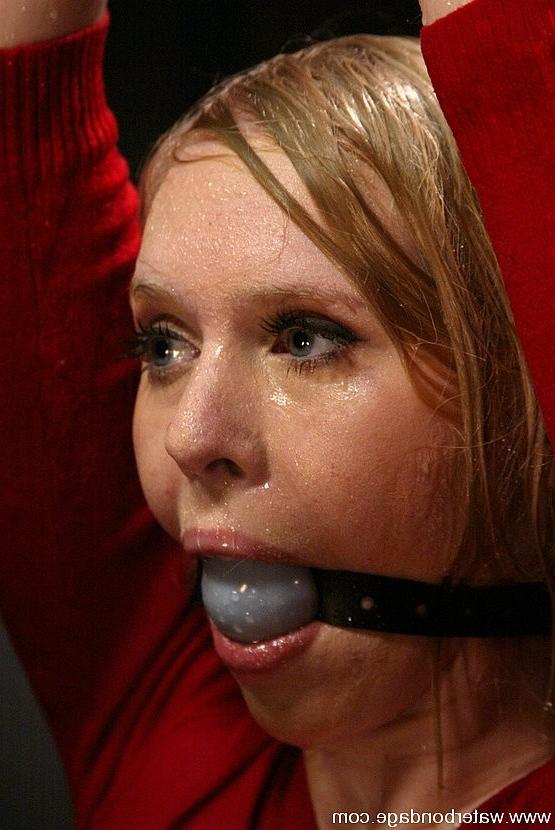 15P Sarah Jane blonde in red rope bondage with water tortureshot