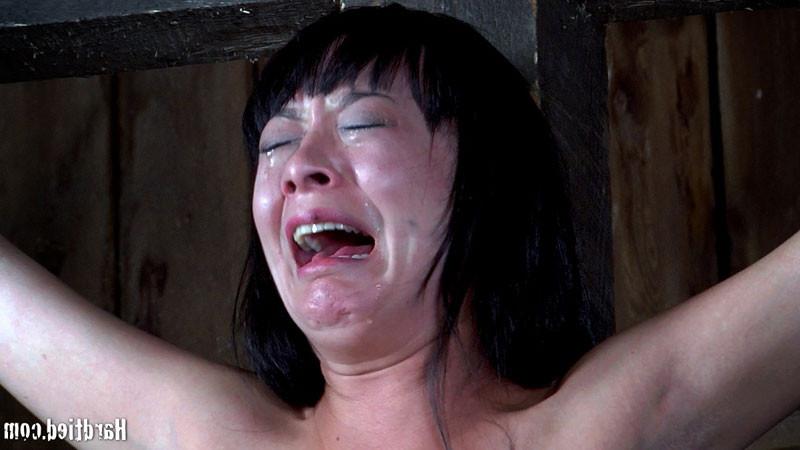 16P Tight ties do more than just keep someone in place. For Nyssa Nevers the rope i