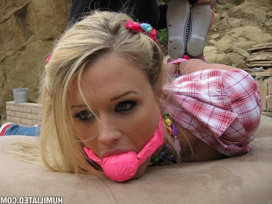 16P Innocent Heather Starlet gets a rough treatment