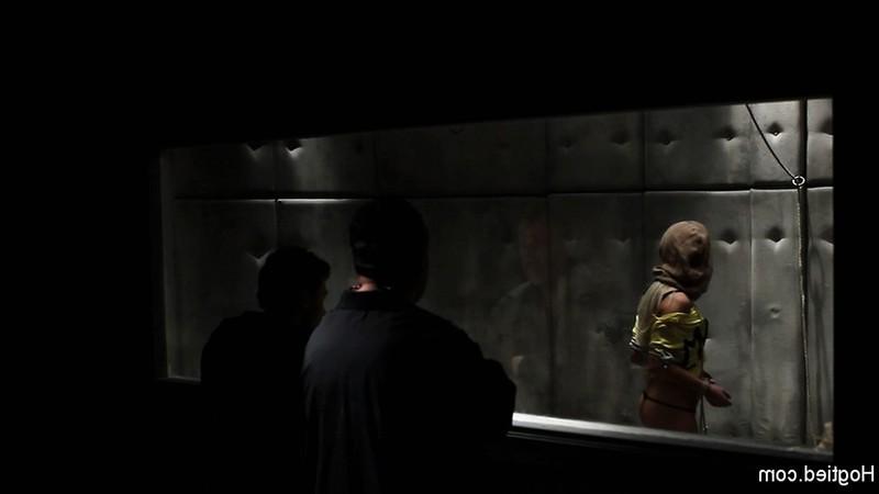 15P Woman In Straightjacket Gets fucked