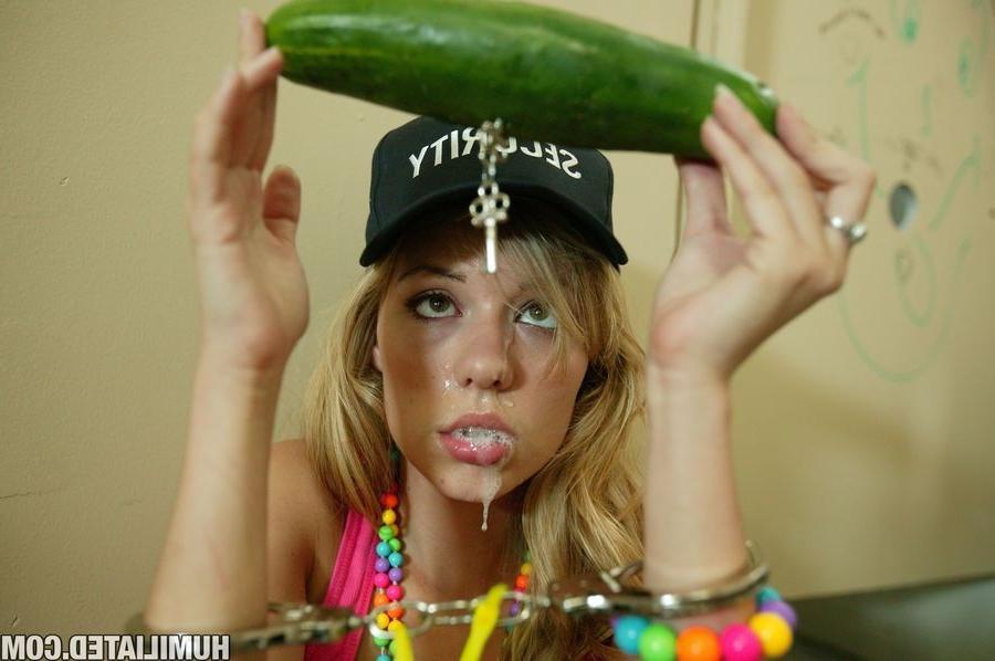 16P Nicole Ray likes it rough when getting fucked