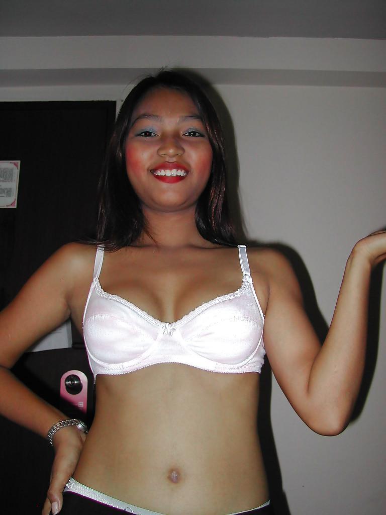 25P HORNY WILD ASIAN GIRLS 13