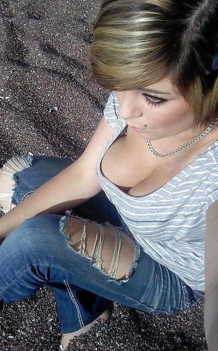 25P Beautiful girls No Porn