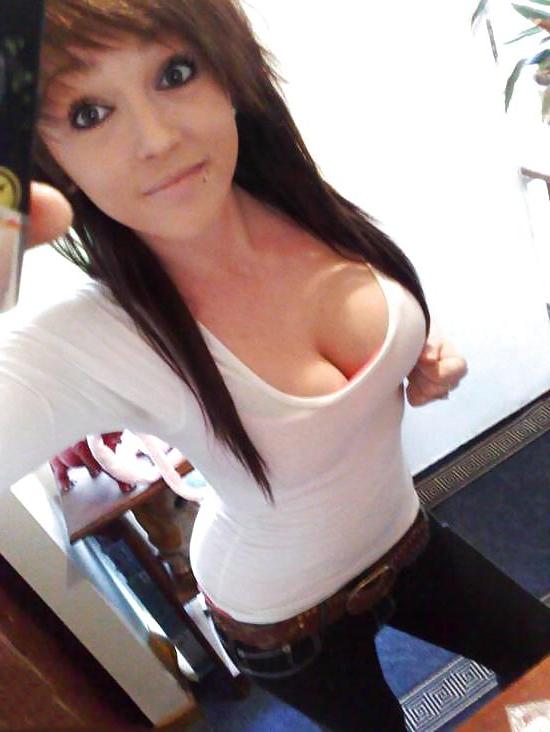 25P Beautiful girls No Porn