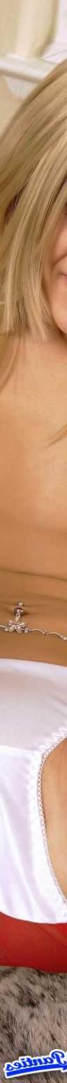18P Ashlee wearing heart bottom panties and they are sheer some nice lose up shots i