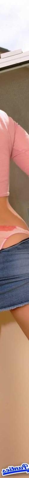 18P Daisy rose thong up skirt 