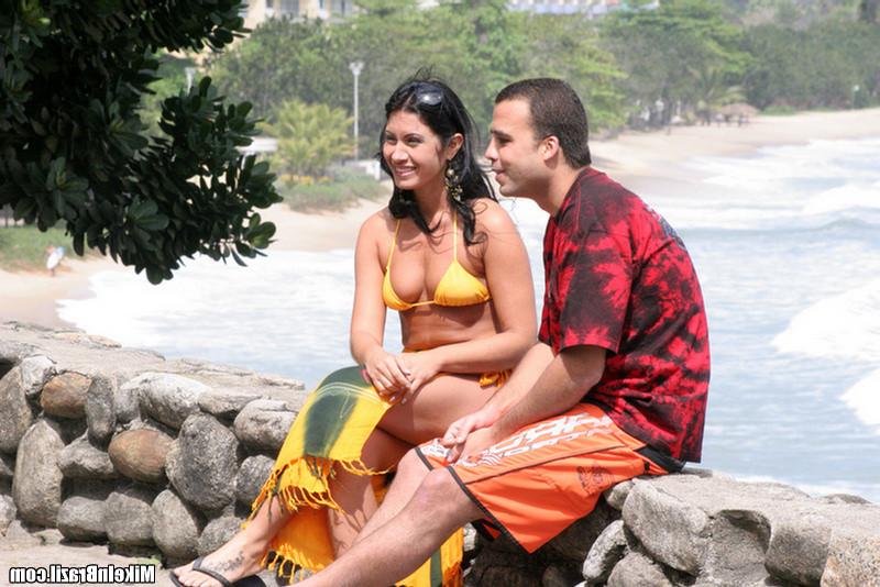 12P 12 pics and 1 movie of Livia from Mike In Brazil