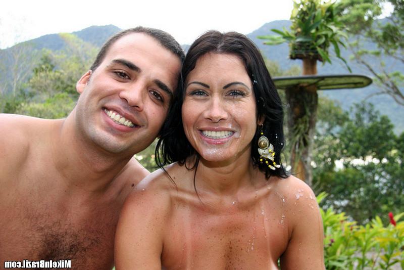 12P 12 pics and 1 movie of Livia from Mike In Brazil