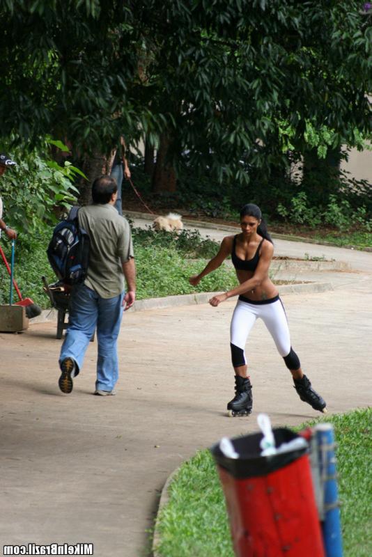 12P 12 pics and 1 movie of Emanuelle from Mike In Brazil