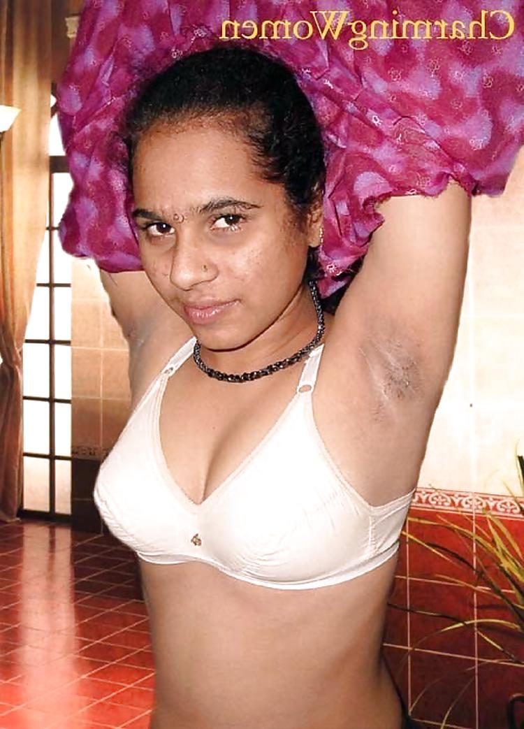 25P INDIAN MOTHER DAUGHTER