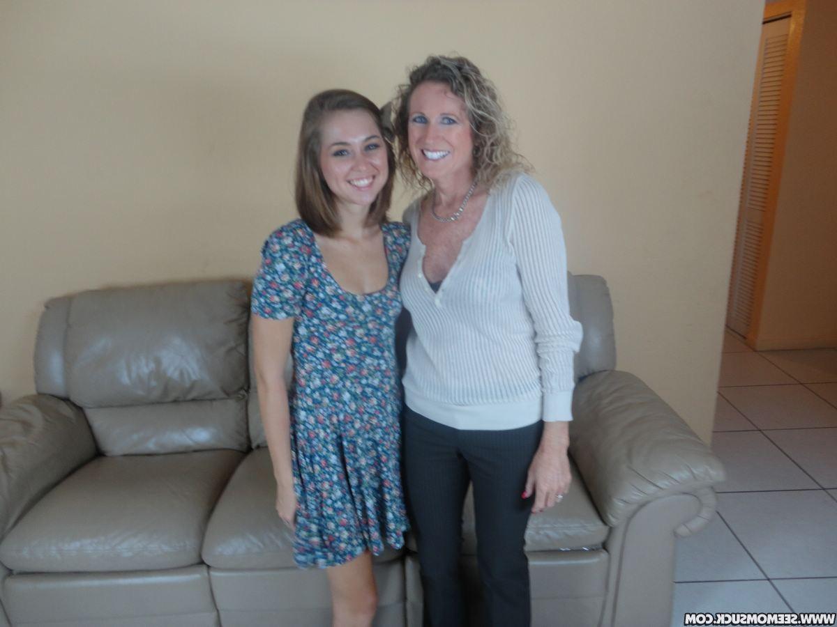 9P Lucky guy getting his dick sucked by mom and her daughter