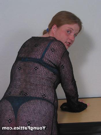 15P Sweet fat teen girl posing