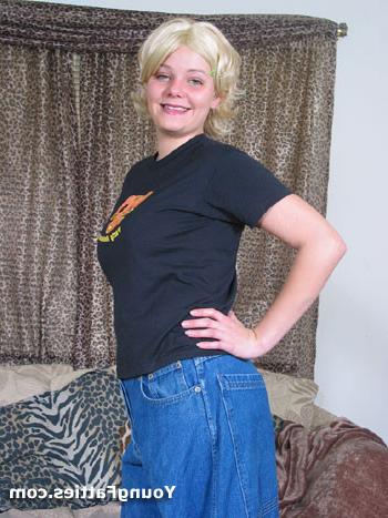 15P Cute blonde chubby teen posing