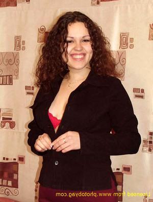 16P Cute chubby teen getting naked