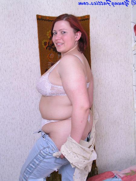 16P Teen redhead chubby girl getting naked off