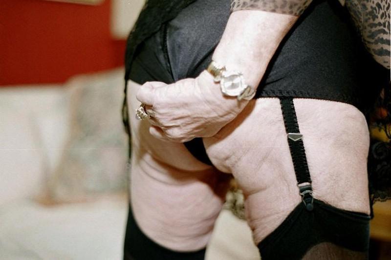 16P Nasty old grandma in sexy black lingerie giving up the goodies