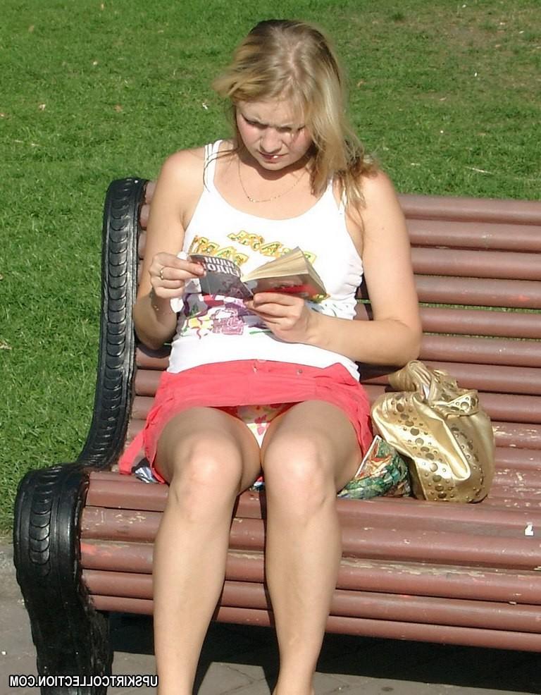15P Hidden upskirt pictures with amateur butts in panty and nude