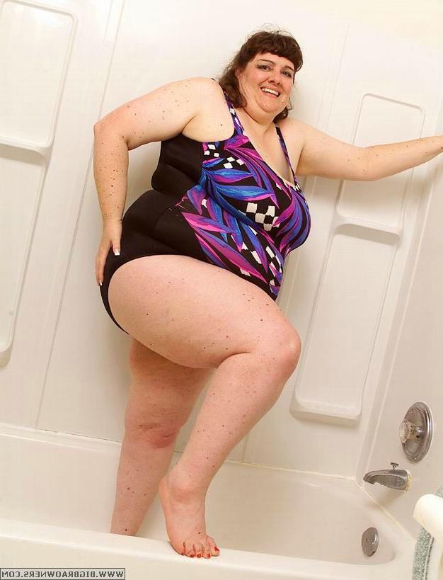 16P huge fat BBW woman in bikini with big tits