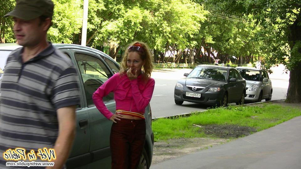 10P Real outdoor pissing trouble of a confused babe in the crimson pants