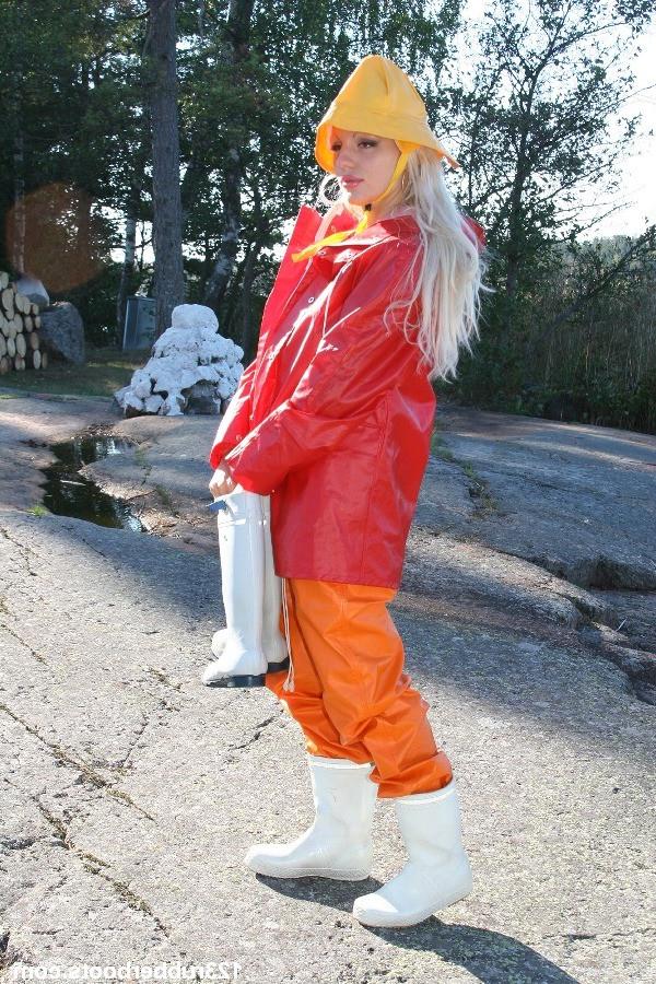 20P Hot and sexy girl in colorful rubber wear outdoors