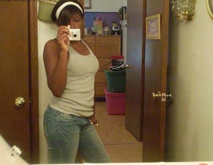 16P Hot selection of an amateur sexy kinky black teen