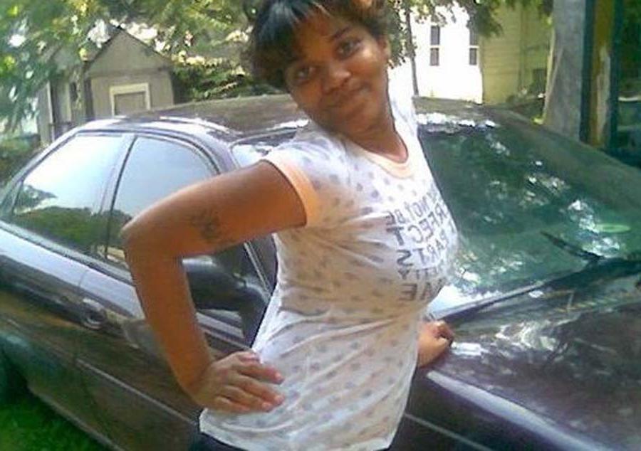 16P Hot selection of an amateur sexy kinky black teen