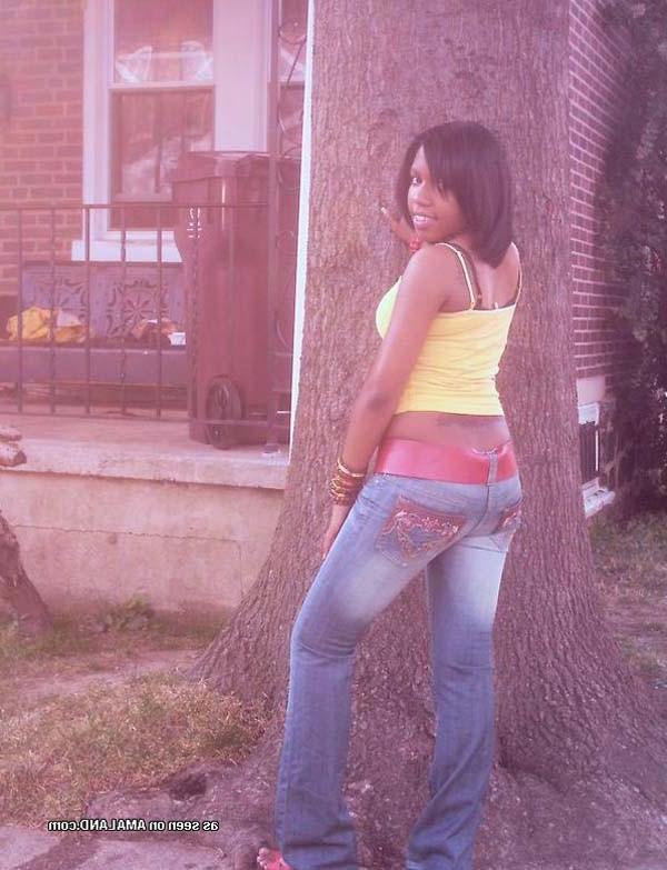 16P Hot selection of an amateur sexy kinky black teen