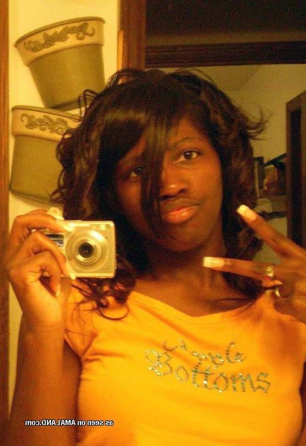 16P Hot selection of an amateur sexy kinky black teen