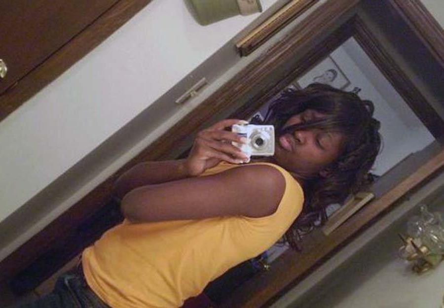 16P Hot selection of an amateur sexy kinky black teen