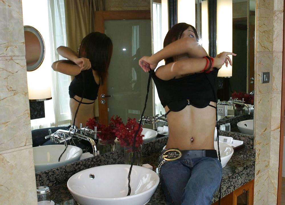 15P Sexy Ladyboy...