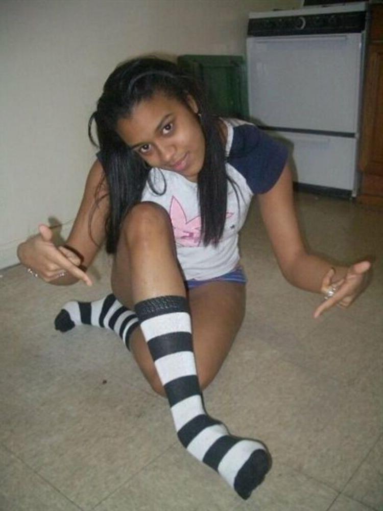 15P Young black teen gfs posing and fucking  18